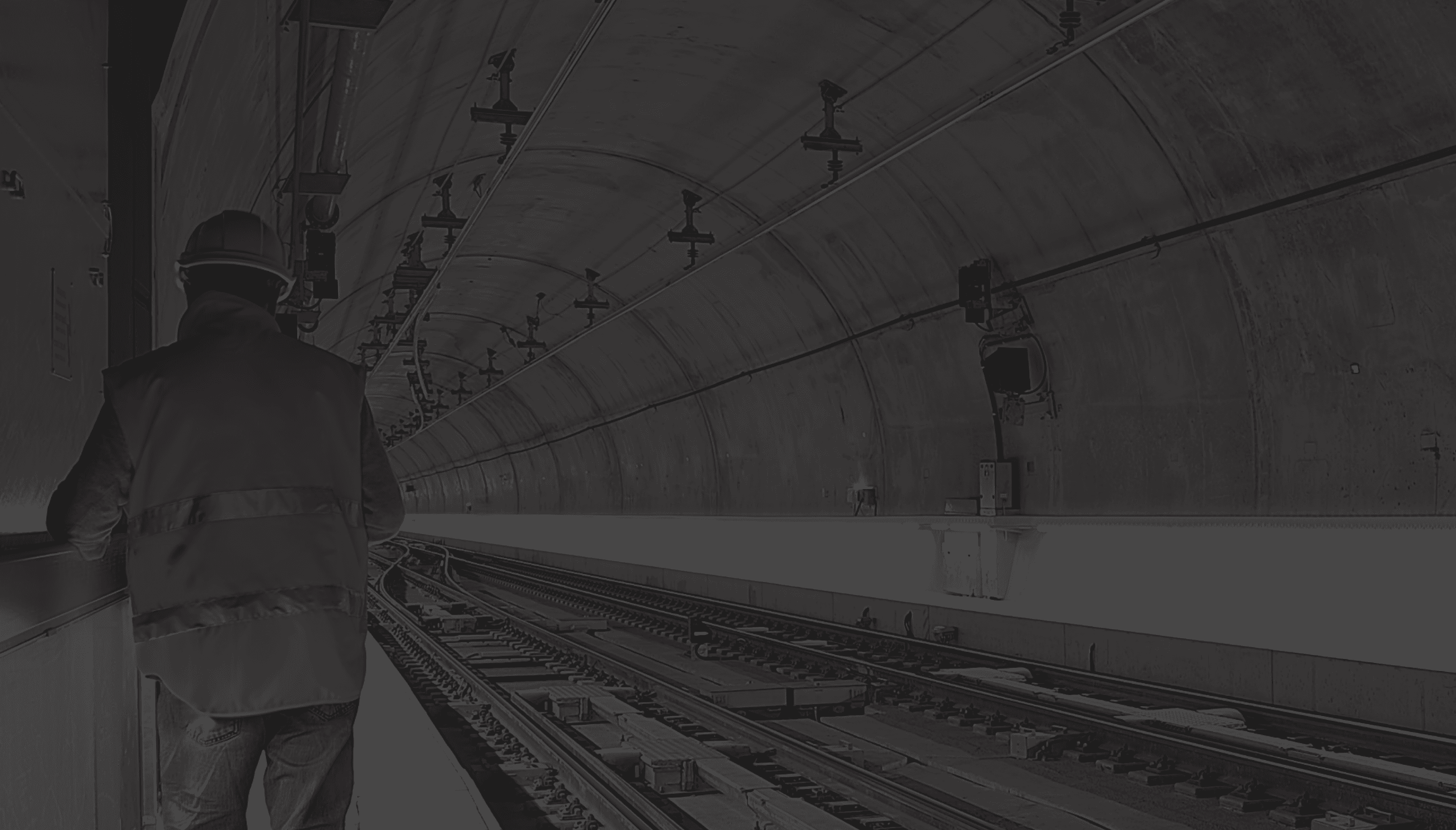 desaturated-engineer-in-tunnel